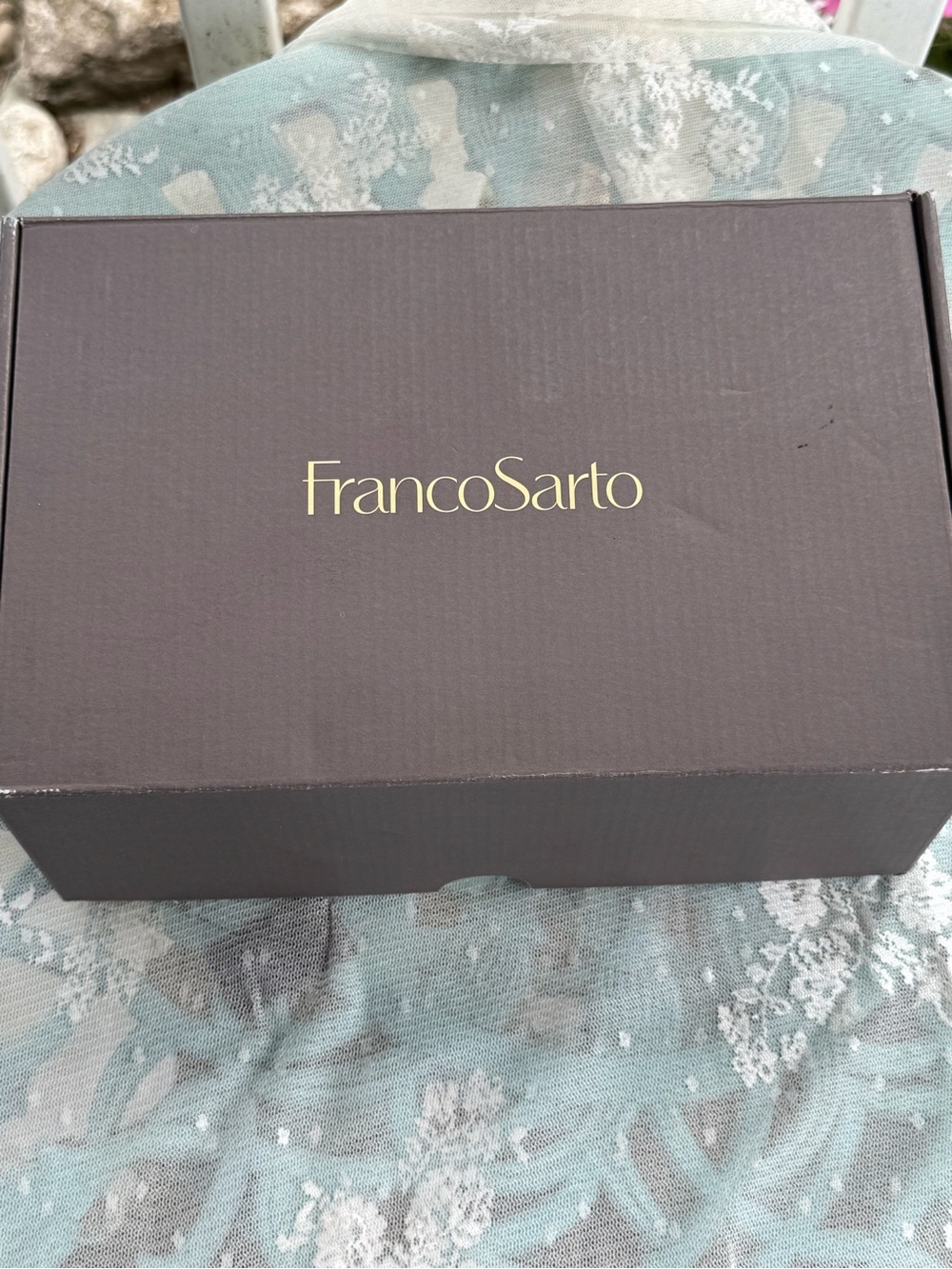 Franco Sarto Averie Patent Leather Camel toffee Slingback Pumps NIB Size 10 - Picture 11 of 11